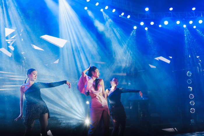 Những khoảnh khắc đáng nhớ của nữ ca sĩ trên sân khấu