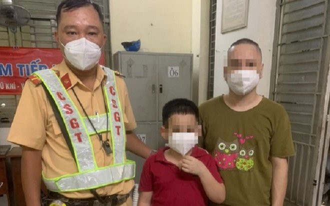 TP HCM: Cậu bé 9 tuổi bỏ nhà ra đi vì lý do 'dở khóc dở cười' Ảnh 2