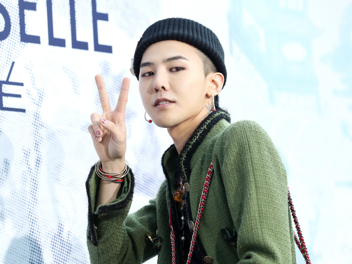 Clip full HD gần 4 phút của cặp đôi G-Dragon và Jennie bất ngờ đạt view khủng trên Youtube Ảnh 6