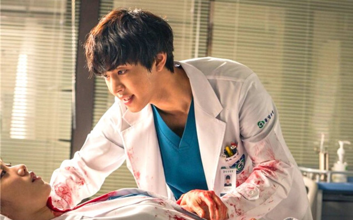 Rộ tin Người Thầy Y Đức mùa 3 sẽ lên sóng trong năm 2022: Ai sẽ 'nên duyên' với Ahn Hyo Seop? Ảnh 2