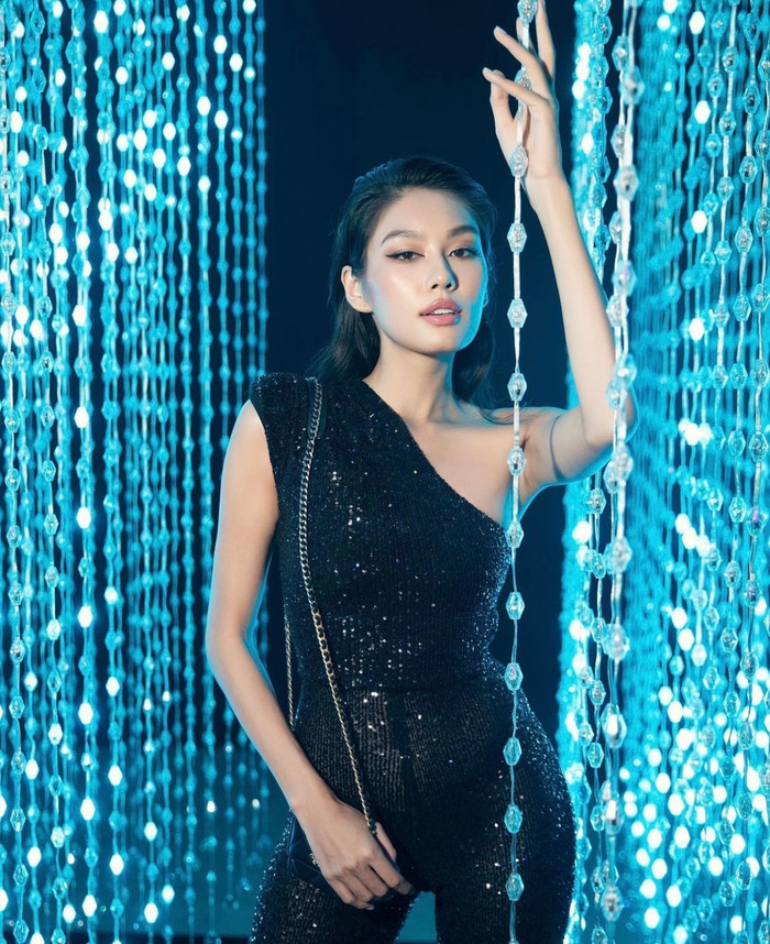 Dàn thí sinh MUV 2022 đọ body 'bá cháy': Lê Thảo Nhi sexy cũng xin 'tắt điện' trước Hương Ly nóng bỏng Ảnh 10