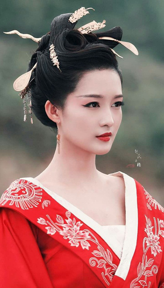 Dàn phản diện át vía nữ chính trên màn ảnh Hoa ngữ: Triệu Lộ Tư, Địch Lệ Nhiệt Ba đều bị 'hắt hủi'? Ảnh 7