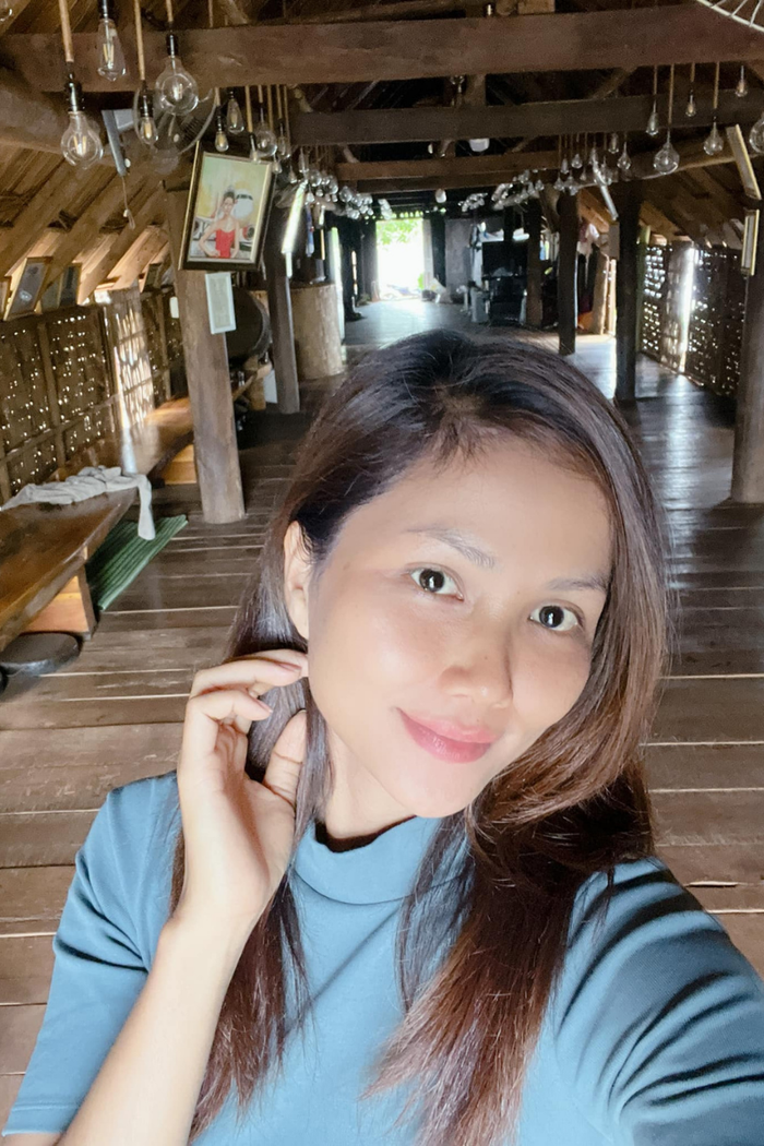 Đến H'Hen Niê cũng không tránh khỏi câu hỏi: 'Đã lấy chồng chưa?' mỗi khi về nhà Ảnh 4