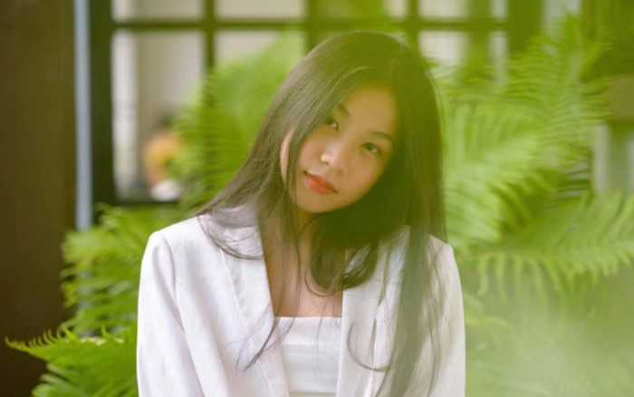 Ái nữ nhà Lưu Thiên Hương có nhan sắc và vóc dáng ra sao mà được khen là Hoa hậu tương lai? Ảnh 2