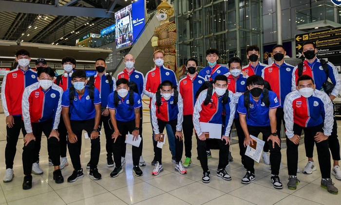 U23 Thái Lan tại sân bay Suvarnabhumi(Bangkok) chuẩn bị sang Việt Nam dự SEA Games 31.
