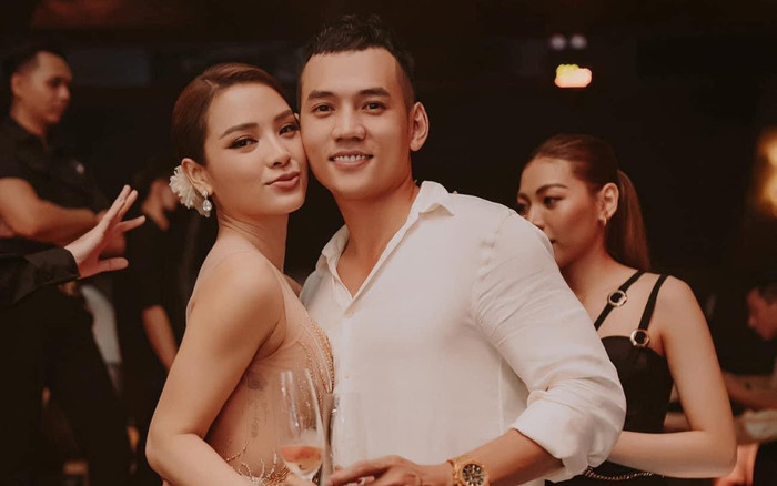 Phản ứng của Phương Trinh Jolie khi bị soi vòng 2 bất thường sau đám cưới Ảnh 2