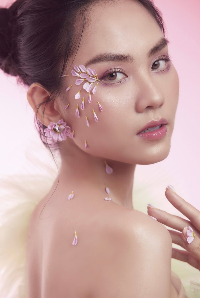 Sở hữu nhan sắc tựa 'Nàng thơ' - Mai Phương được khán giả kỳ vọng sẽ 'làm nên chuyện' tại đấu trường nhan sắc lần này.