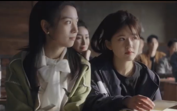 Triệu Lộ Tư rất phù hợp với vai diễn sinh viên ngành Y.