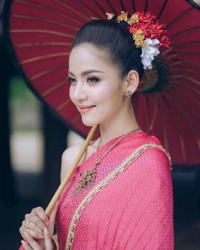 Xỉu up xỉu down trước nhan sắc lai 2 dòng máu của đại diện Myanmar tại Miss Grand 2022 Ảnh 5