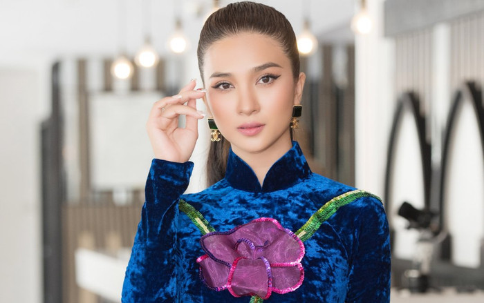 Diễn viên Kim Tuyến nền nã diện áo dài nhung, khoe trọn nhan sắc 'cực phẩm' Ảnh 2