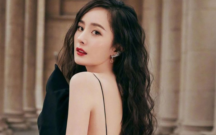 Dương Mịch xứng danh người mẹ tốt của Cbiz: Không cho con ruột sống bên cạnh là có lý do Ảnh 2