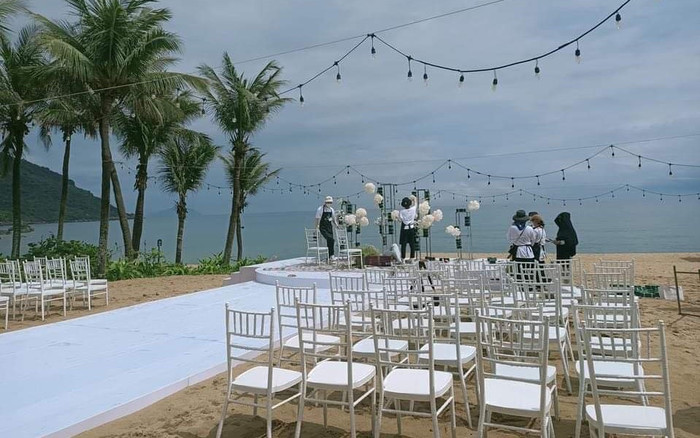 Hé lộ những hình ảnh đầu tiên bên trong 'lễ cưới thế kỷ' của Ngô Thanh Vân - Huy Trần Ảnh 2