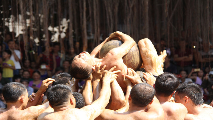 Lễ hội vật cầu nước làng Vân - Di sản văn hóa phi vật thể quốc gia có gì độc đáo? Ảnh 8