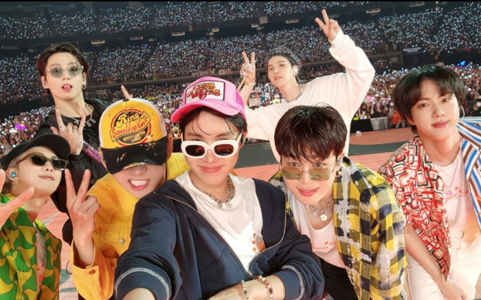 Lọt toàn đề cử đỉnh, BTS gây bất ngờ khi tuyên bố không tham dự Billboard Music Awards năm nay Ảnh 2