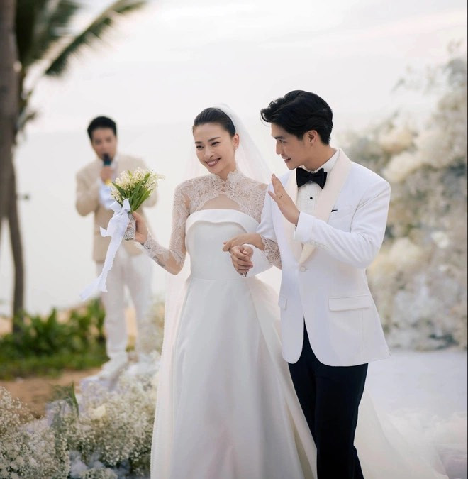 Dàn sao Việt bật khóc vì Ngô Thanh Vân và Huy Trần Ảnh 3