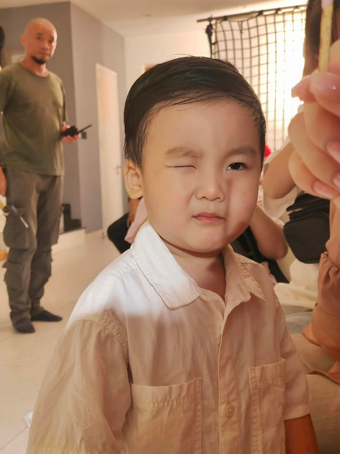 Nét đẹp trong trẻo của Bo khiến netizen 'ngất lịm'.