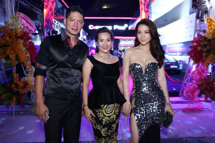 Những 'ông tơ - bà nguyệt' mát tay trong showbiz Việt Ảnh 4