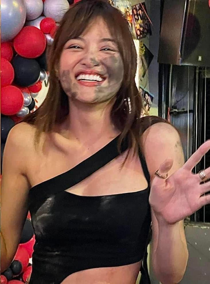 Hội bạn thân 'lầy lội' của Ninh Dương Lan Ngọc: 'Lúc đi hết mình lúc về hết hồn' Ảnh 8