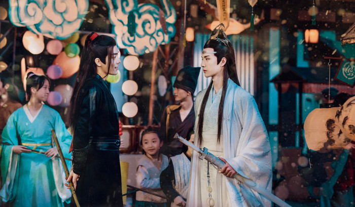 Tiêu Chiến và Vương Nhất Bác sau nhiều năm bon chen trong nghề cũng đã tìm được chỗ đứng nhờ sự giúp sức của Trần Tình Lệnh. 