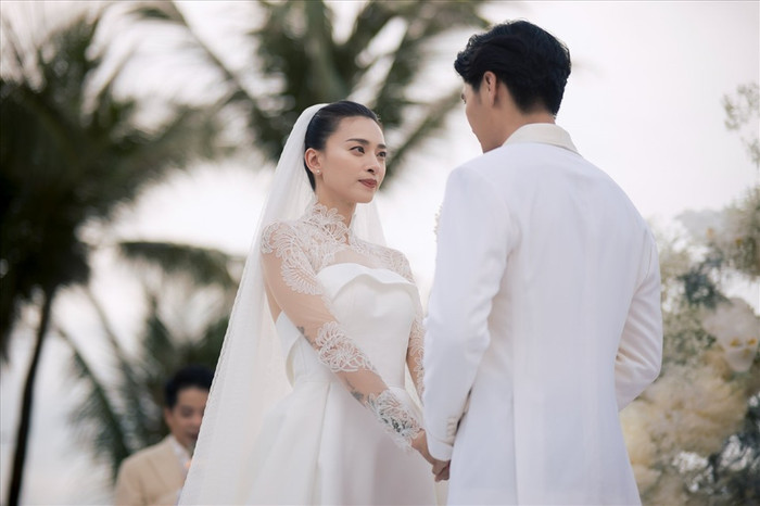 Ngô Thanh Vân bỗng dưng 'muốn' Huy Trần tổ chức lại lễ cưới vì lý do này Ảnh 2