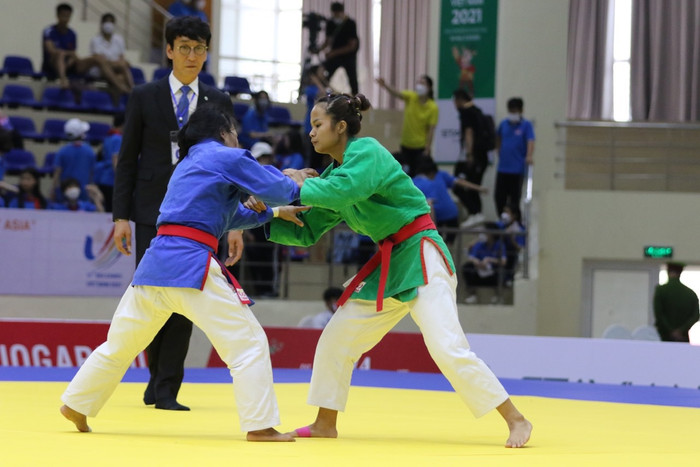 Tô Thị Trang giành HCV ở SEA Games 31. Đây là HCV đầu tiên cho thể thao Việt Nam.