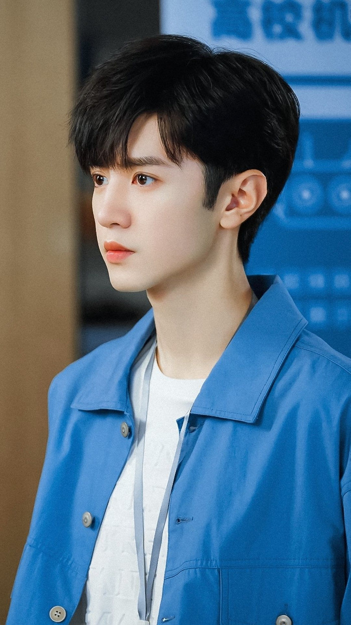 Trần Triết Viễn.