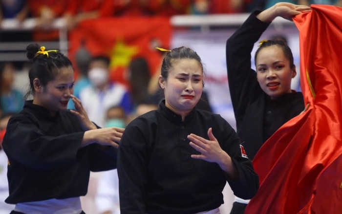 Liên tiếp gặt HCV, Việt Nam xuất sắc vượt Malaysia trên bảng vàng SEA Games 31 Ảnh 2