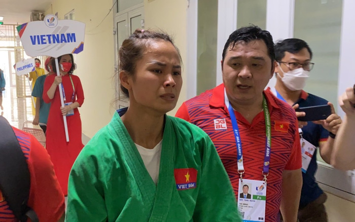 Nỗi đau của nhà vô địch SEA Games 31 Tô Thị Trang: Vừa giành HCV thì bố qua đời Ảnh 2