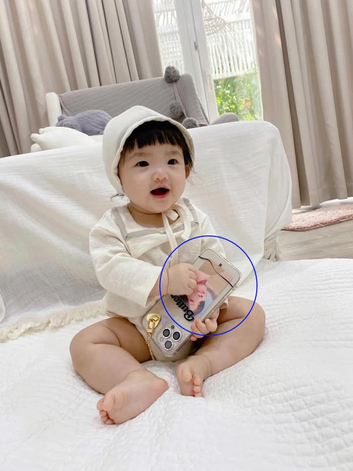 Ái nữ nhà Đông Nhi - Ông Cao Thắng: 'Lơ đẹp' bố mẹ vì nhân vật này Ảnh 6