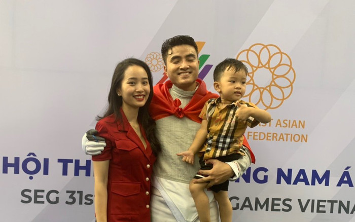 Vợ Vũ Thành An không dám để chồng nhìn thấy vì sợ đánh rơi HCV SEA Games 31 Ảnh 2