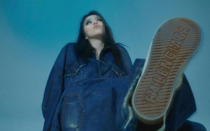 'Tiểu tam' phim 19+ khoe hình xăm mới: Tiểu Song Hye Kyo đã hoá gái hư? Ảnh 2