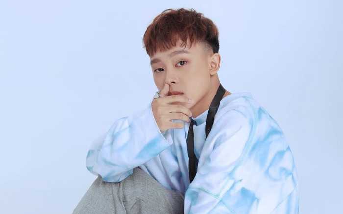 Chạy show trên Đà Lạt, Hồ Văn Cường được dân mạng khen ngợi vì giọng hát tiến bộ Ảnh 2