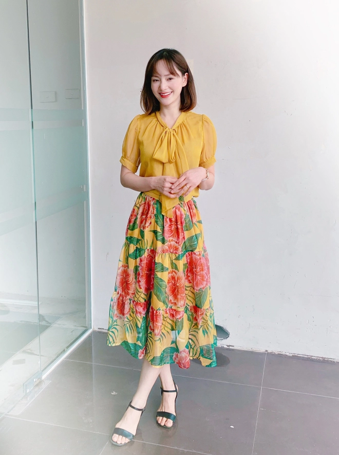 So kè thời trang của Lan Phương và Huyền Lizzie trong 'Thương ngày nắng về' Ảnh 12