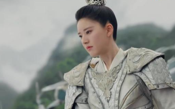 Thả Thí Thiên Hạ: Triệu Lộ Tư kiệt sức trên phim trường sau khi thực hiện cảnh quay quá khó Ảnh 6