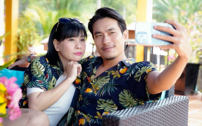Dành cả thanh xuân để yêu một người, Cát Phượng và vợ cũ 'vua cá Koi' đều mắc một sai lầm dẫn đến đổ vỡ Ảnh 2