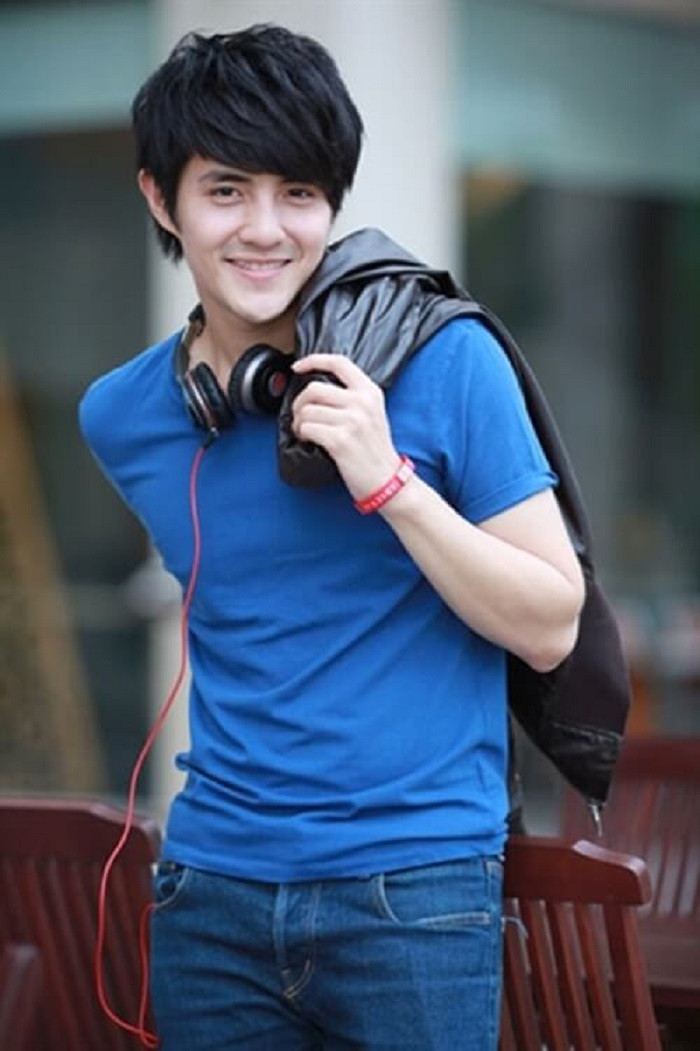 Cuộc sống kín tiếng ít ai biết của Ông Cao Thắng: Thiếu gia nhà tài phiệt, ủng hộ vợ trên mọi mặt trận Ảnh 4