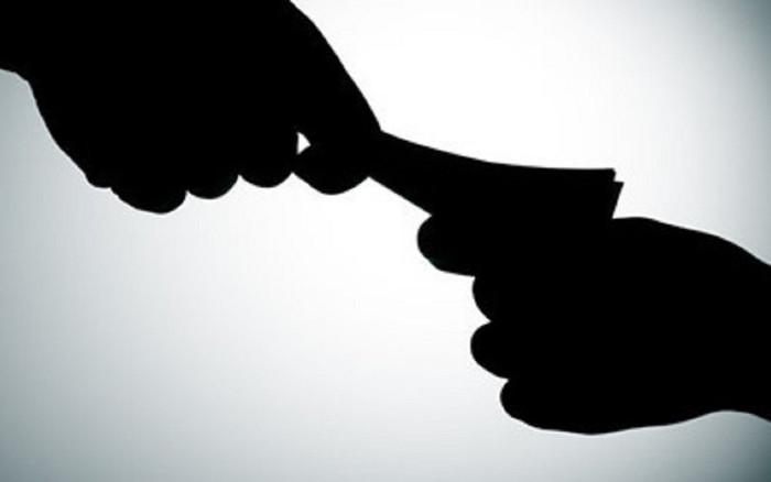 Ấm ức vì bị thầy giáo kiêm người tình lừa lọc, nữ học viên rủ đồng bọn lên kế hoạch tống tiền Ảnh 2