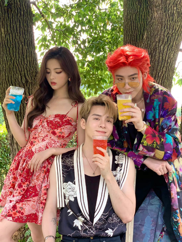 Tăng Thuấn Hy, Dương Siêu Việt và Lưu Vũ Ninh quảng bá phim mới nhưng trông lạ lắm Ảnh 12