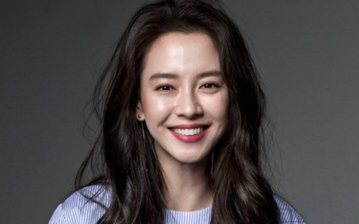 Song Ji Hyo xứng danh 'thánh ngủ': Quay show đến khi đóng phim cũng đều... đánh giấc Ảnh 2