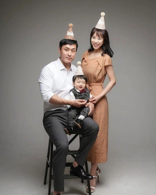 Nữ ca sĩ lên mạng cầu cứu vì bị chồng bạo hành mỗi ngày, thường xuyên bất tỉnh Ảnh 4