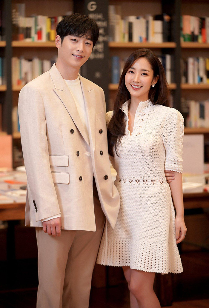 Những màn giả nữ của sao nam Kbiz khiến fan khóc thét: Ji Chang Wook chưa phải trùm cuối Ảnh 6