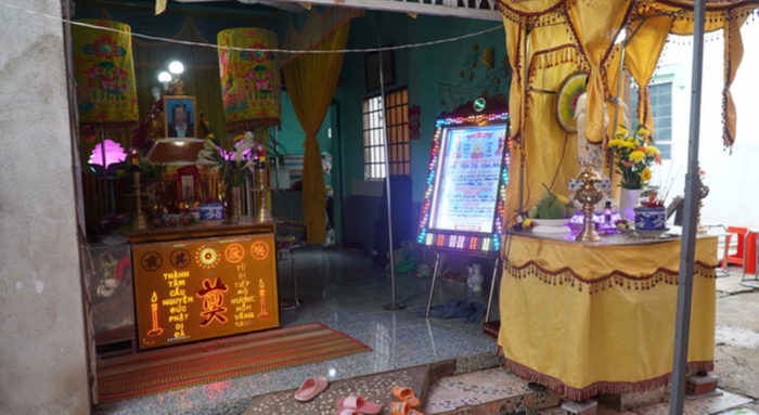 Đám tang người phụ nữ xấu số bị chồng sát hại để lại 5 đứa con thơ