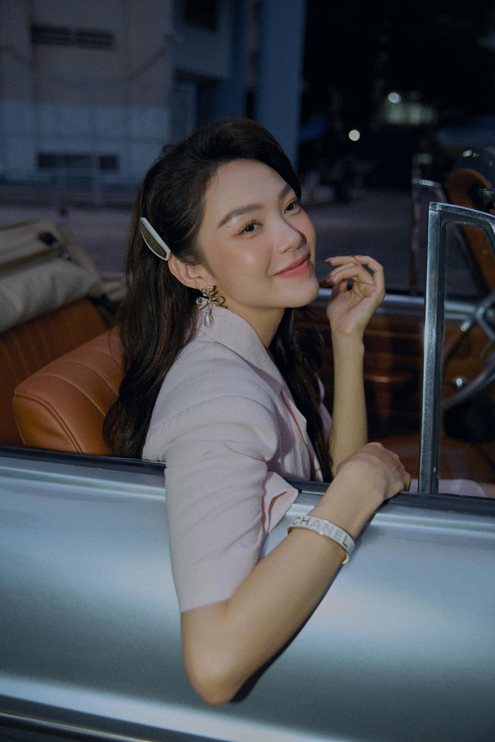 Khoảnh khắc Minh Hằng và ông xã tập luyện cho tiết mục nhảy nhót trong đám cưới khiến fan thích thú.