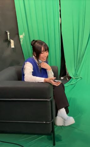 Mỹ Anh không giấu khỏi sự lo lắng ở hậu trường Cùng hát lên nào