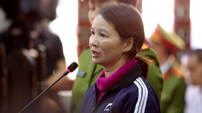 Bị cáo Trần Thị Hiền trong phiên sơ thẩm diễn ra cuối năm 2019. Ảnh: Báo Thanh Niên