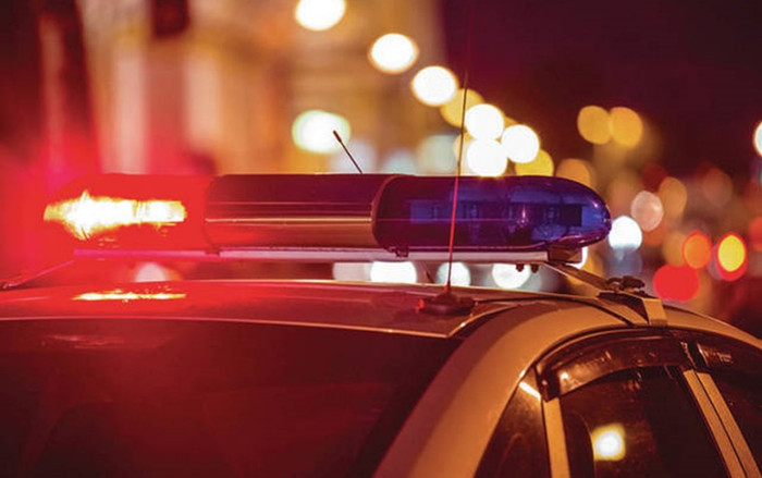 Bệnh nhân rút súng bắn nhân viên y tế ngay trên xe cứu thương Ảnh 2