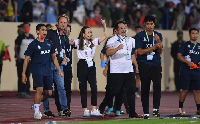 Nữ tỷ phú Madam Pang nói gì sau khi Thái Lan thắng nhọc Indonesia Ảnh 2