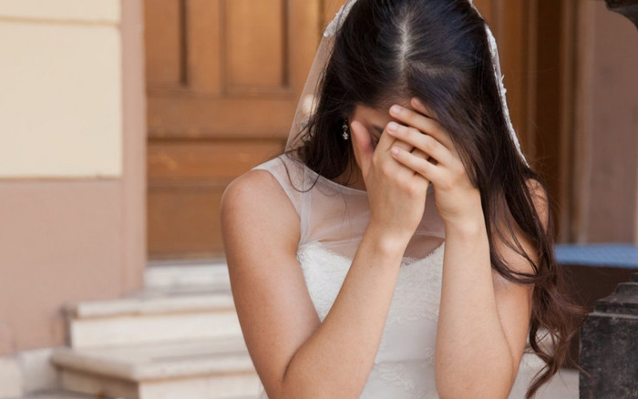 Ca khúc kỳ lạ khiến các cặp đôi cô dâu chú rể ly hôn lập tức sau khi nghe Ảnh 2