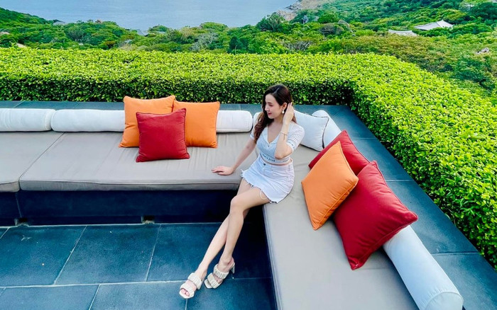 Bị 'réo tên' giữa ồn ào Cát Phượng chia tay Kiều Minh Tuấn, Midu phản ứng ra sao? Ảnh 2