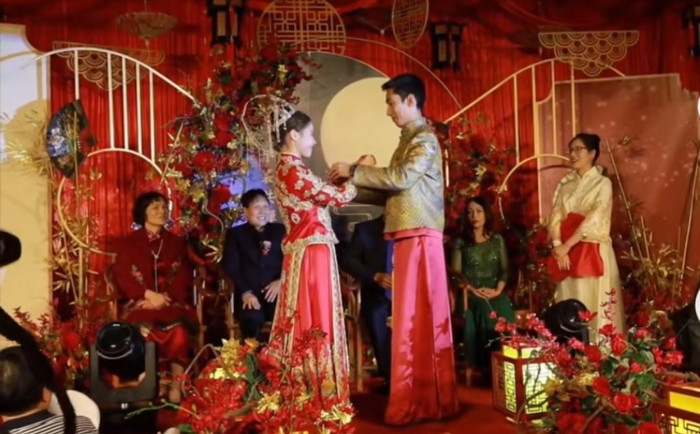 Sự chênh lệch giữa tỉ lệ nam và nữ khá lớn nên đàn ông Trung Quốc gặp nhiều khó khăn trong việc cưới vợ. 